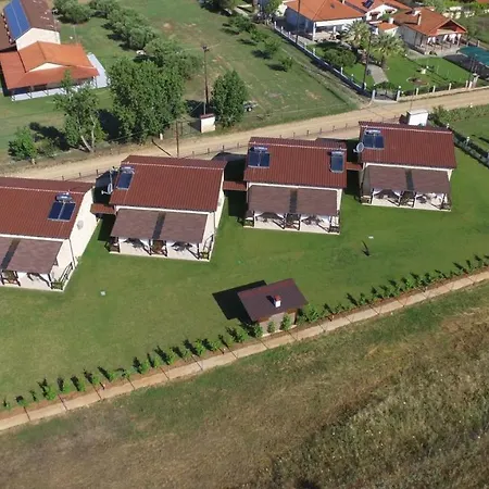 Tsimpoukas Village * Nea Plagia