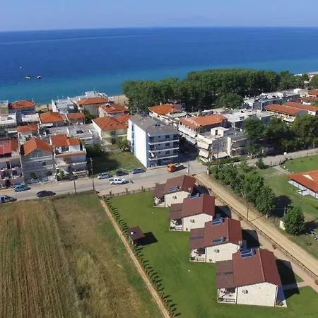 Tsimpoukas Village Неа-Плайя